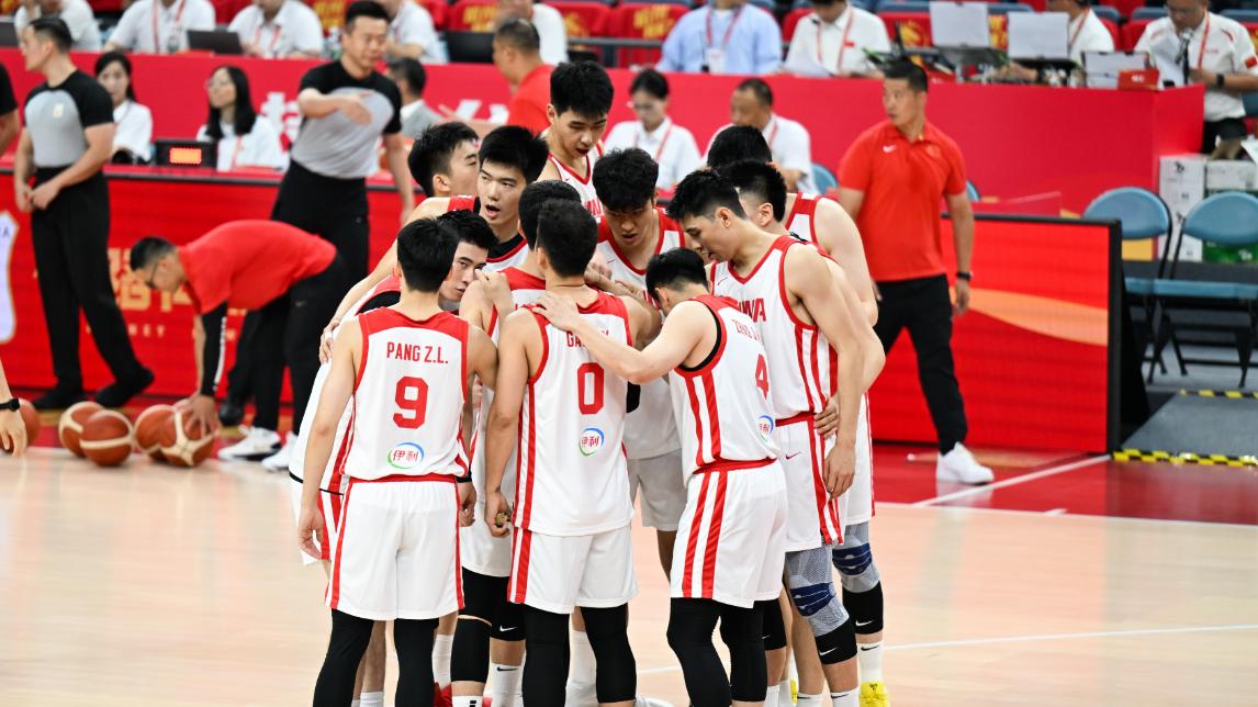 赵继伟出战！5后卫+4前锋，郭士强连换5人升级阵容，还有2利好传来