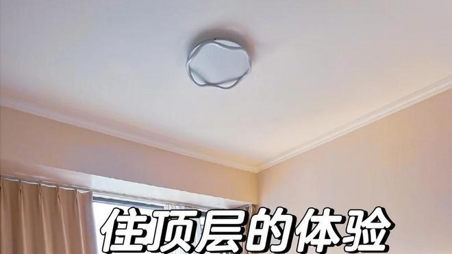 从一楼换到顶楼后，才明白“富不买一楼，穷不买顶楼”，有多真实