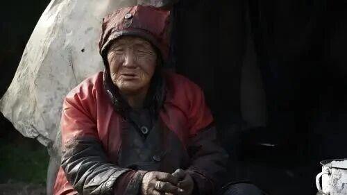 金仲兵：燕郊加班族的回家车，成了官记笔下的黑客运？