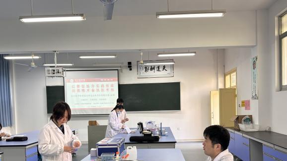 凝心聚力展风采，匠心育人塑品牌