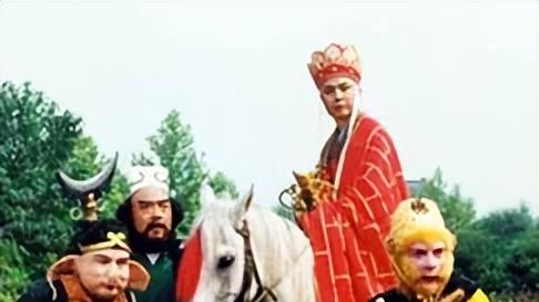 真假美猴王终极揭秘：死在灵山的到底是孙悟空，还是六耳猕猴？