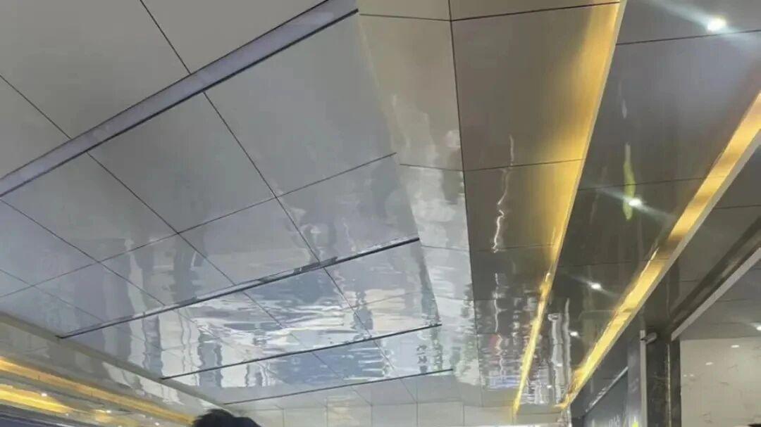 深圳水贝黄金平台爆雷！上亿资金提现无门！