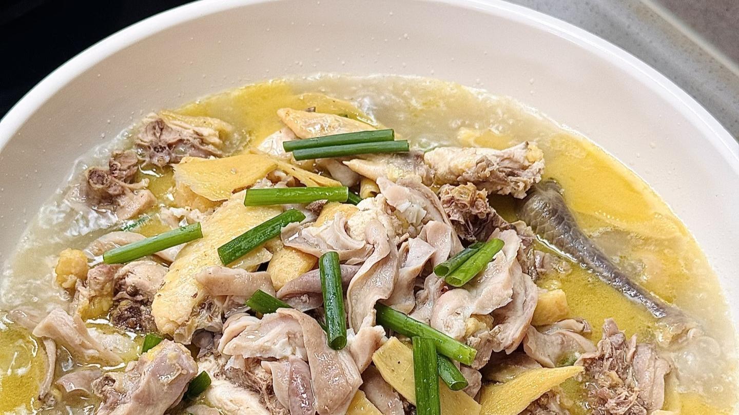 猪肚+鸡+胡椒=冬日核弹？这碗汤的威力让暖宝宝下岗！