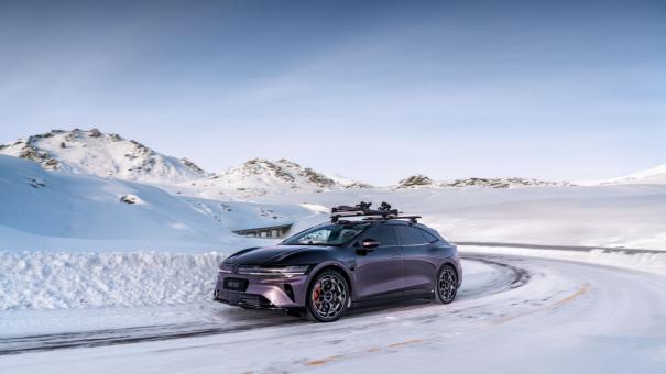 极氪发布十大纯电猎装专属自驾路线