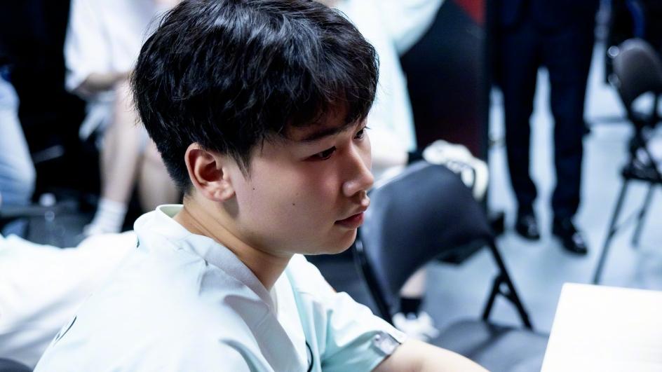 LPL全华班晋级季后赛！直通名额仅剩1席，TES只剩理论可能