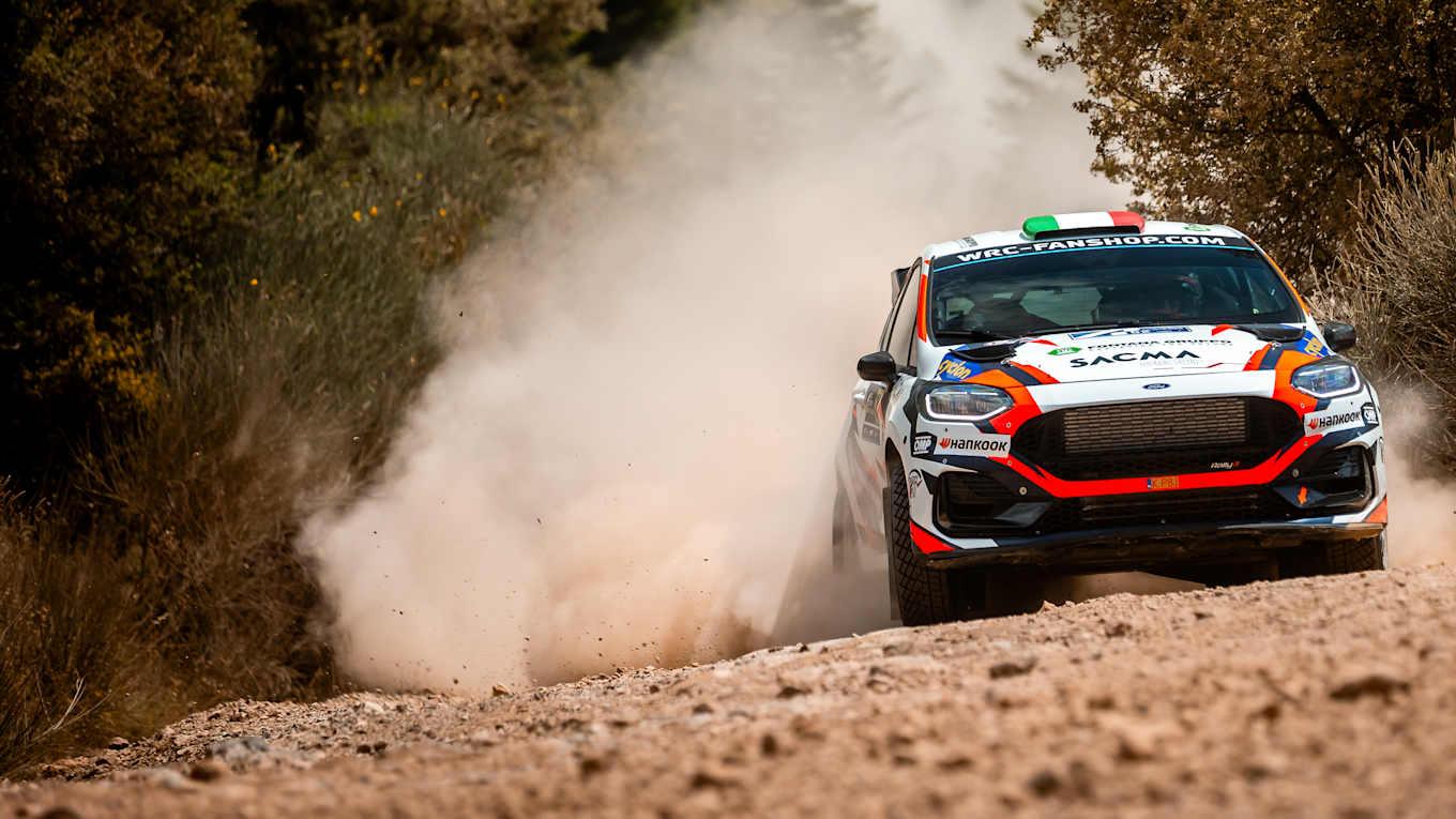 丰塔纳在希腊WRC3中取得强劲领先