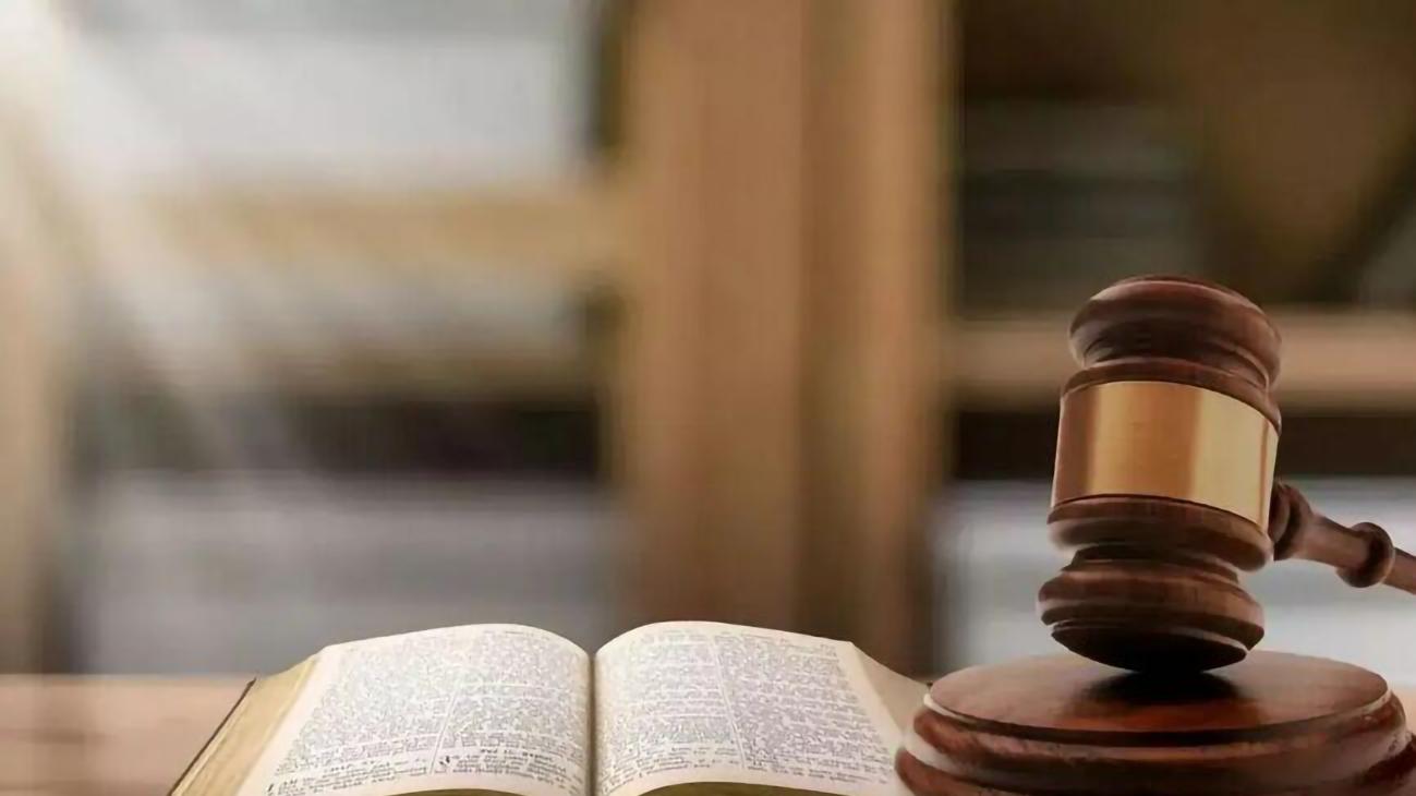 数学没学好，公司赔了35万！累计警告辞退员工的四大“雷区”