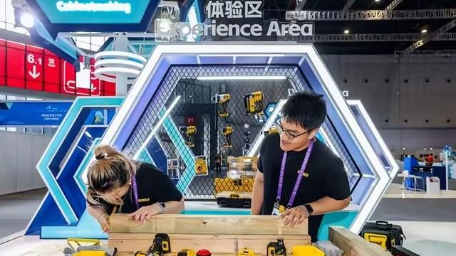AI时代，我们需要什么样的技能人才？