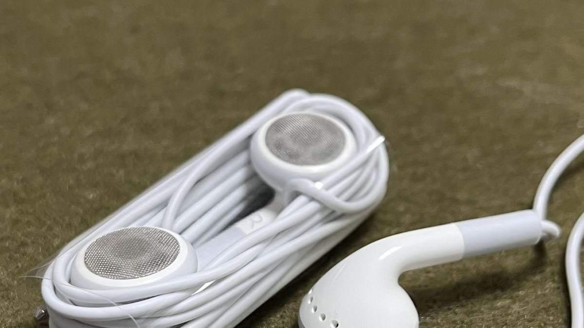 20块的老古董火了！有线耳机成Z世代新宠