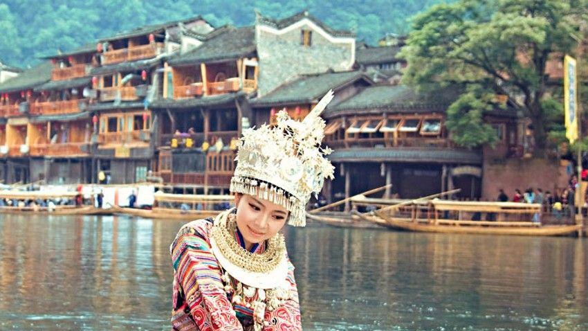 苗寨故事：香香（5）