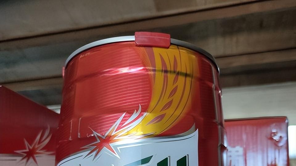 我国哪种啤酒最好喝？经过评比，这4种都不错，看看你都喝过吗？