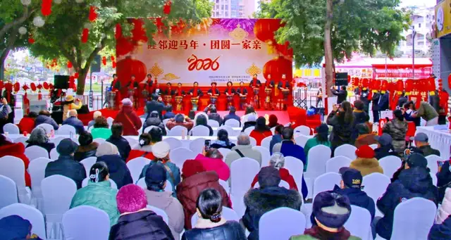 新春走基层·绵阳 | 勇拓洋楼：业主自演“春晚” 5年同心宴吃出小区“家”味道