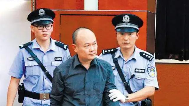 你挖我祖坟，我送你入坟