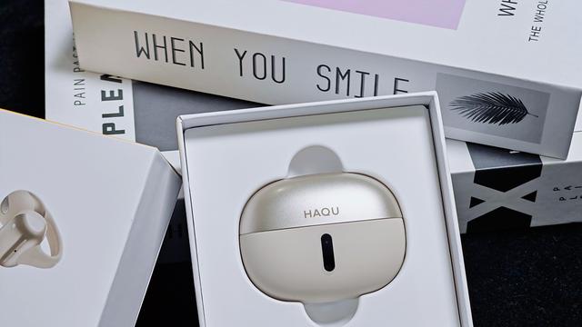 告别入耳闷胀+漏音尴尬！哈趣Ace1耳夹式耳机，舒适与音质双在线