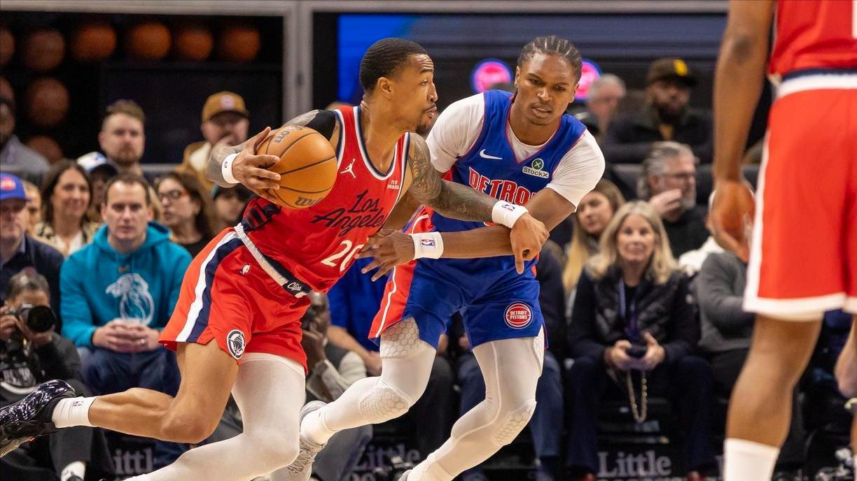 继续北伐+展示容错，小卡带队轰出12比0，哈登完成终极救赎