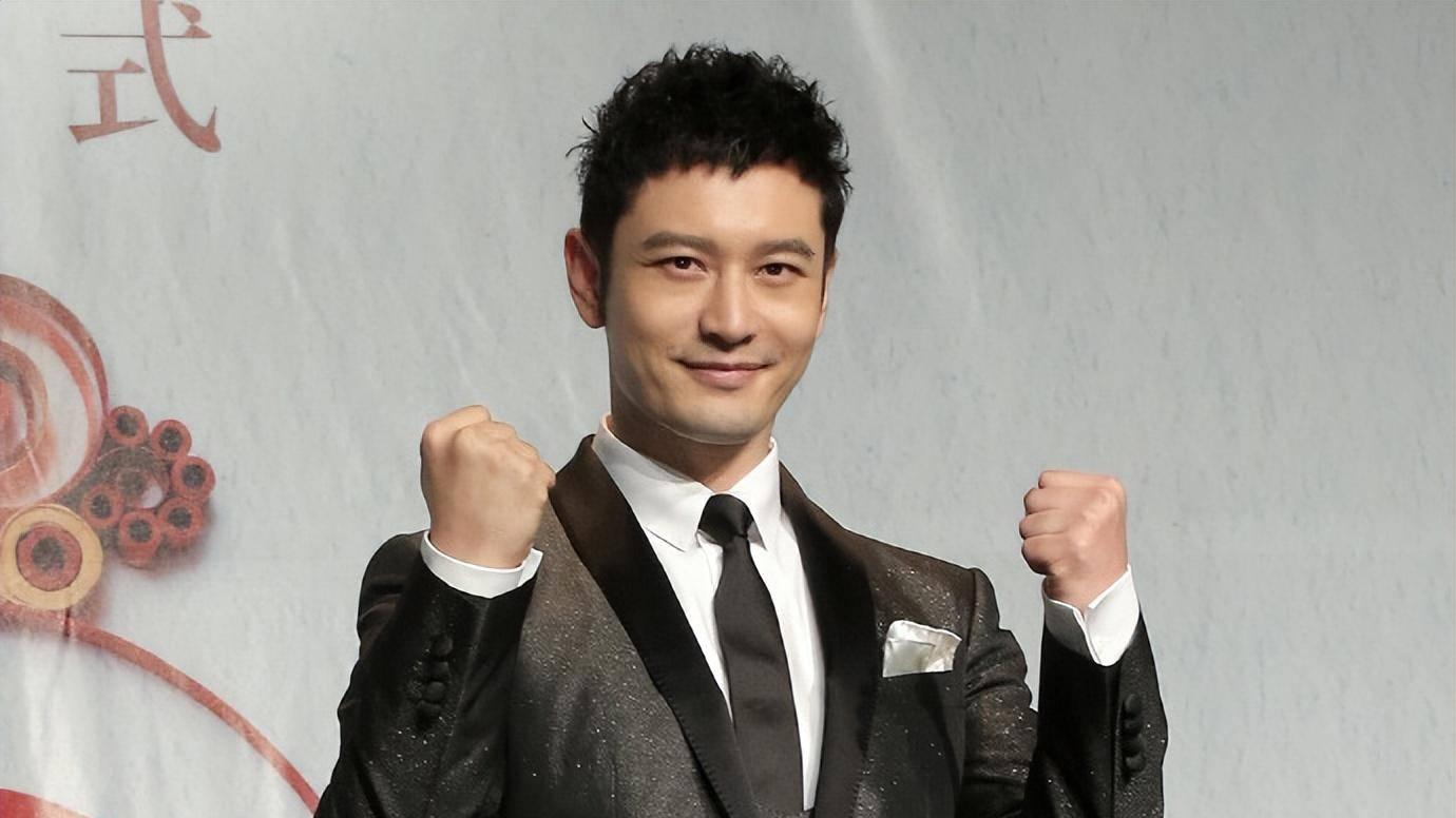 黄晓明深夜聚会引热议，私生活屡遭热议，作品实力却被忽视
