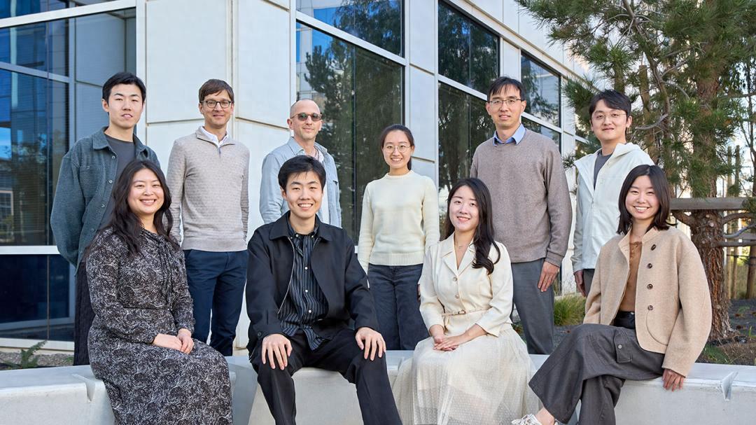 a16z领投，7000个实验室已在使用：独家对话Biomni开发者黄柯鑫