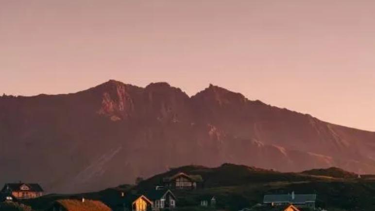 别在山脚下迷路！用“终局思维”带你从山顶俯瞰全局