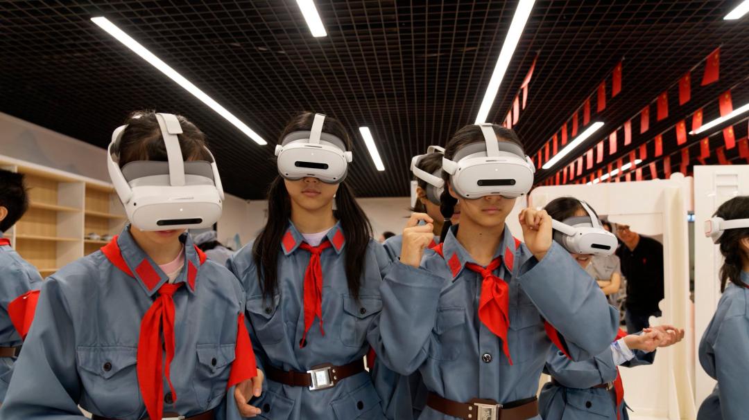 VR大空间切入红色研学赛道：安徽名人馆×《伟大远征》，解锁长征精神传承新场景