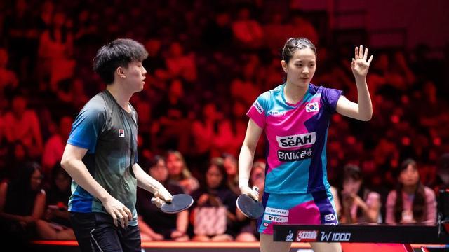 爆冷！国乒混双历史性丢冠单打6人出局，孙颖莎好心提醒反吃黄牌