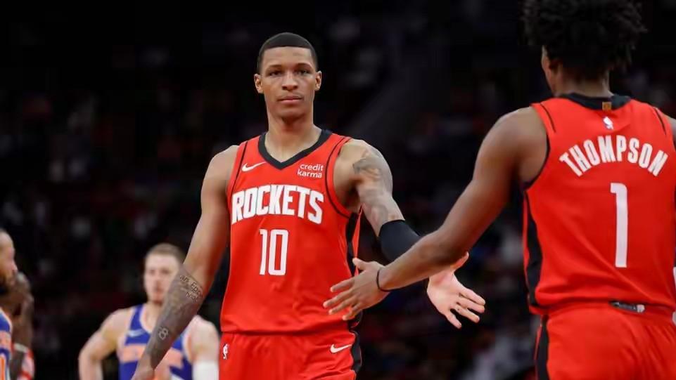 火箭夏天抢伦纳德最靠谱，用阿门小贾安史密斯加2首轮签交换