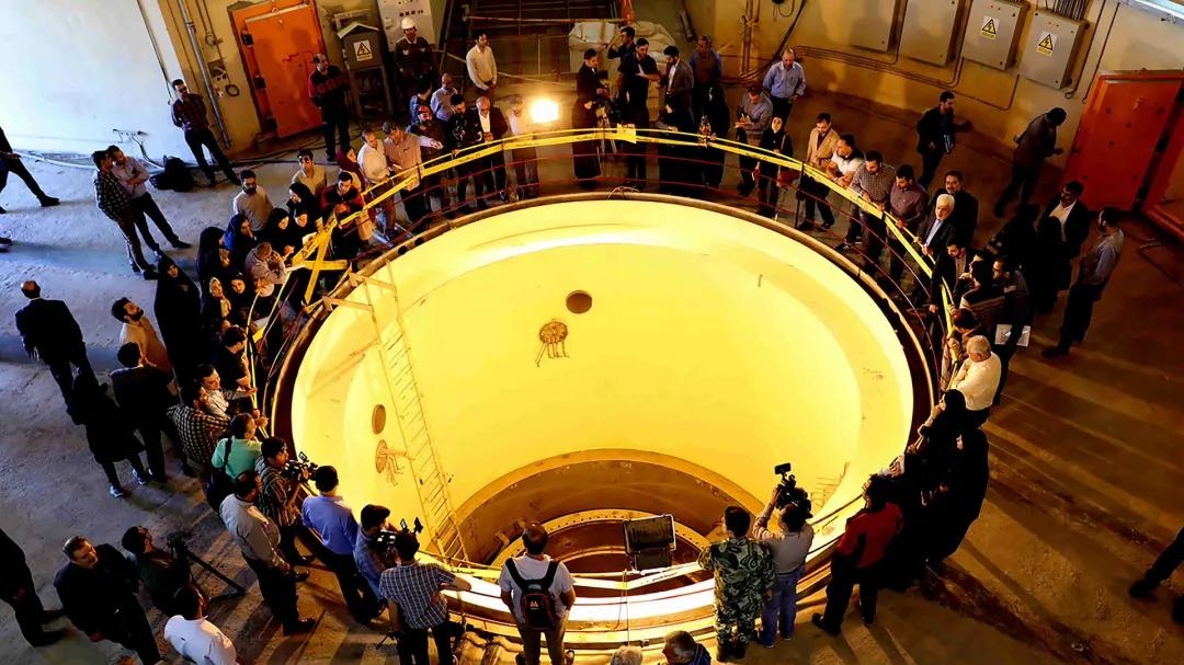 绝密“三夺”计划曝光！川普欲深入伊朗中部，打响21世纪最险军事博弈？