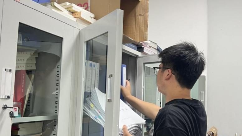 成绩好就能入党？揭秘政审残酷真相，这道隐形门槛刷掉一半人