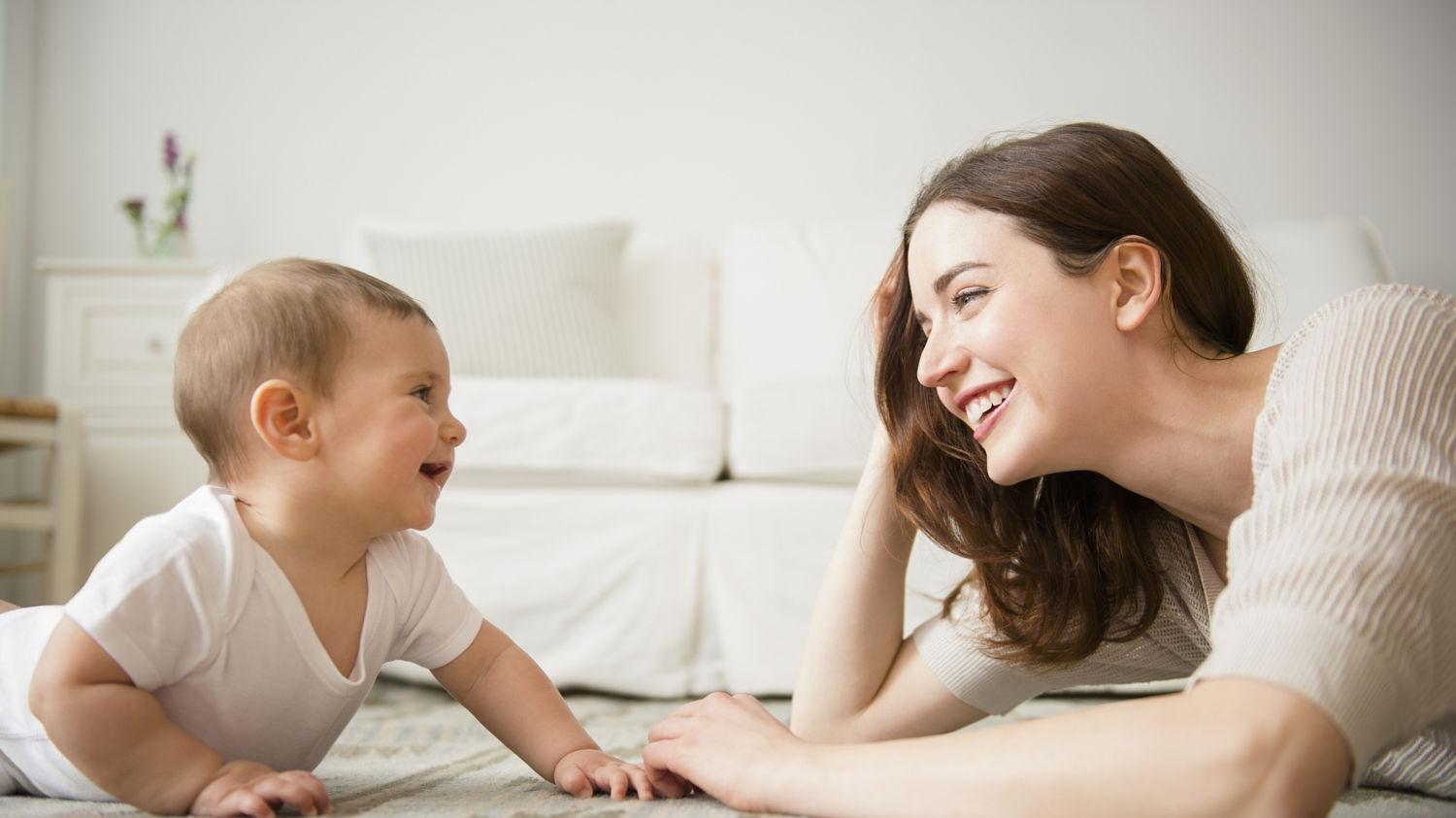 小月龄宝宝语言启蒙：每天这样跟他说话