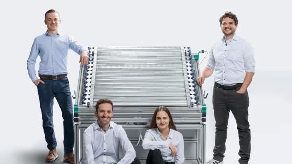 卡尔斯鲁厄理工学院成果：阳光水经面板产绿氢