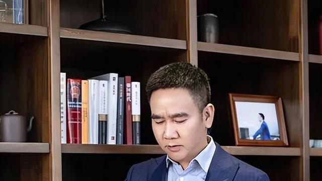 申通老板被前夫告上法庭，事情越闹越大