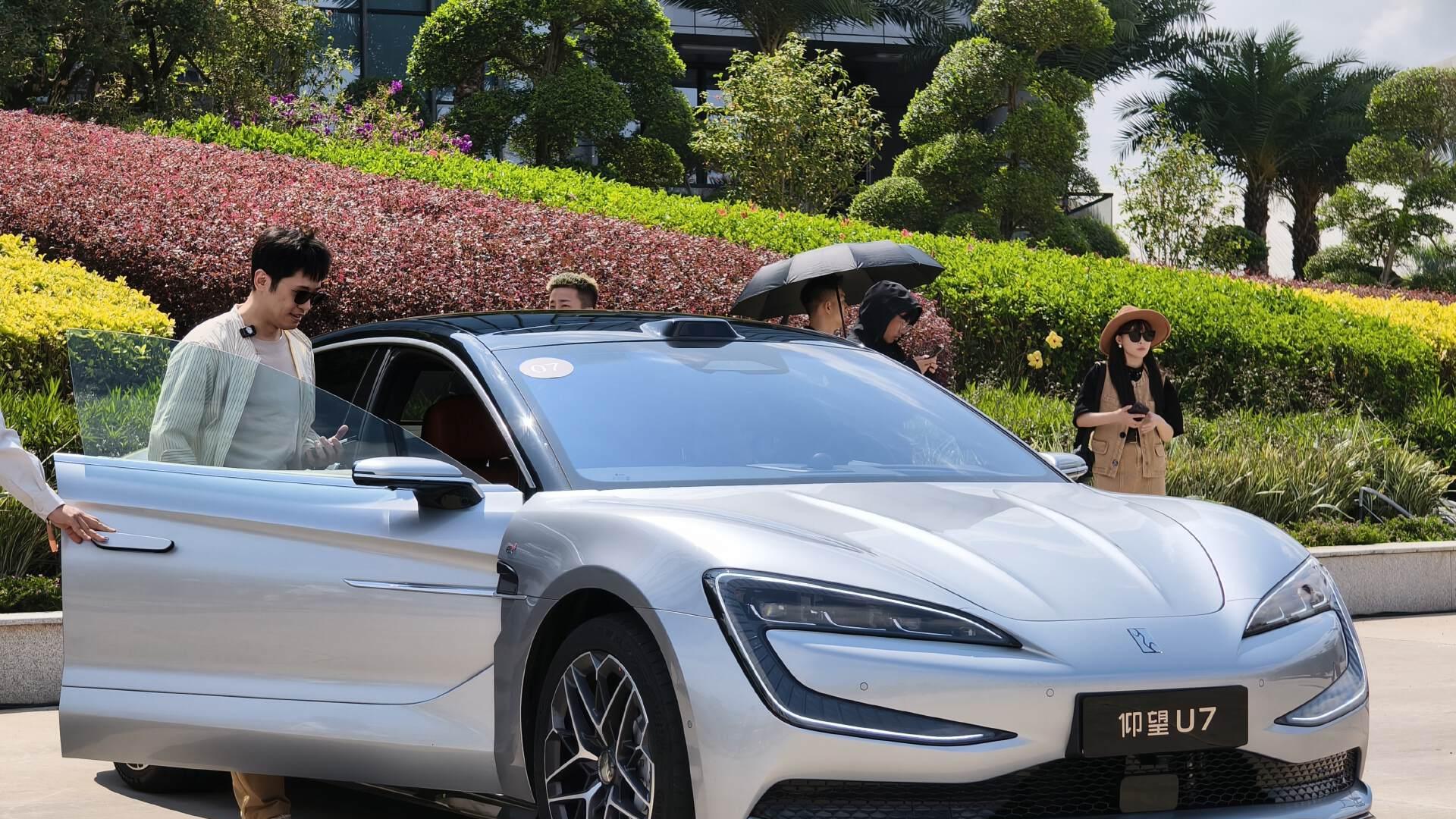 26年1月销量揭晓，销冠依旧是比亚迪