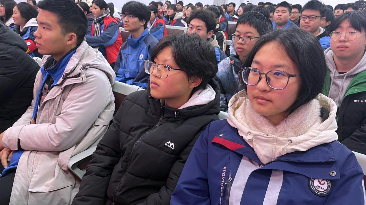 榜样引路 匠心传承 ——梓潼县七一职中优秀毕业生赵涛返校分享成长故事