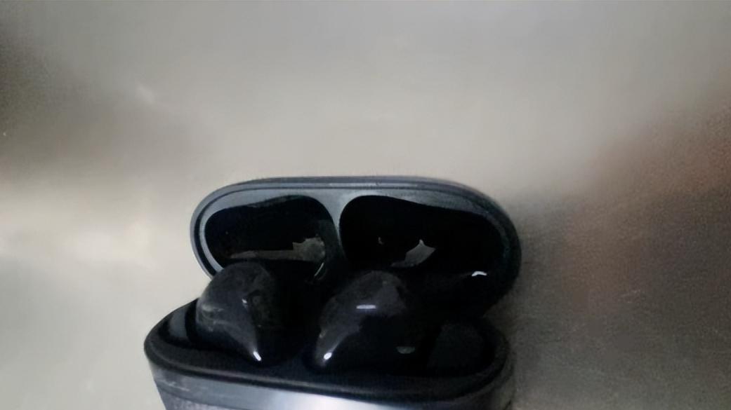 入耳式耳机戴久了耳朵疼是什么原因？有没有戴久了不疼的舒适推荐