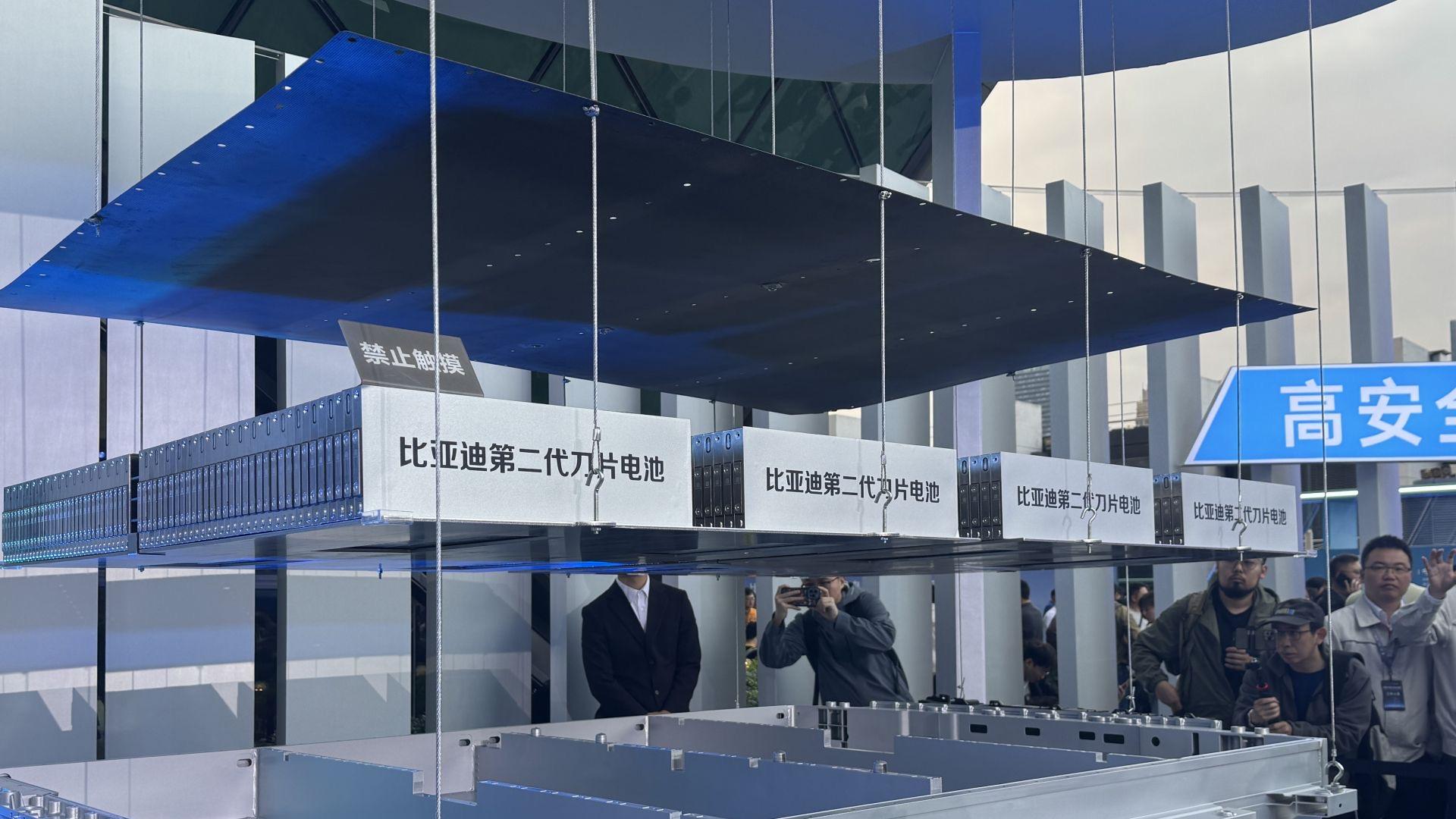 技术实力毋庸置疑！工信部点赞比亚迪第二代刀片电池和闪充技术