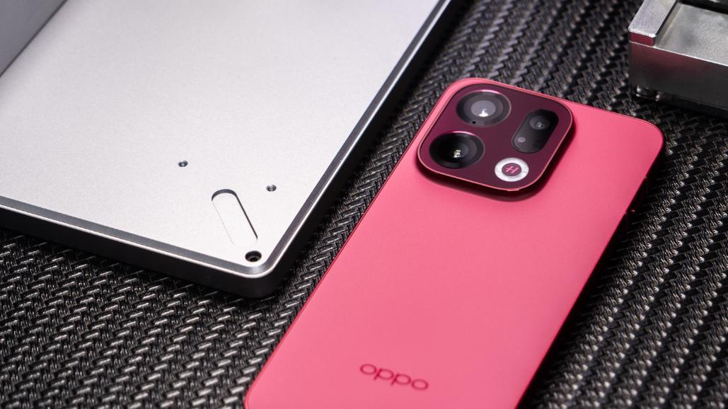 春节换机必看，“配置完美”的3款旗舰手机，16GB+512GB能用六年