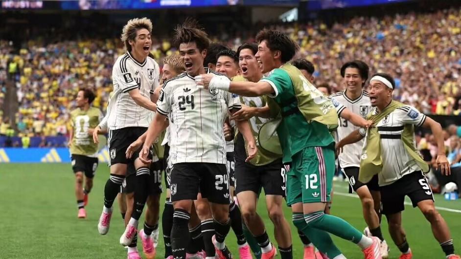 日本回家了！巴西绝杀，晋级16强！马丁内利进球，巴西以2比1逆转日本！安帅战术大师