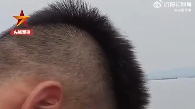 泪目！25岁海警被走私艇高速冲撞牺牲，执法现场画面全程曝光