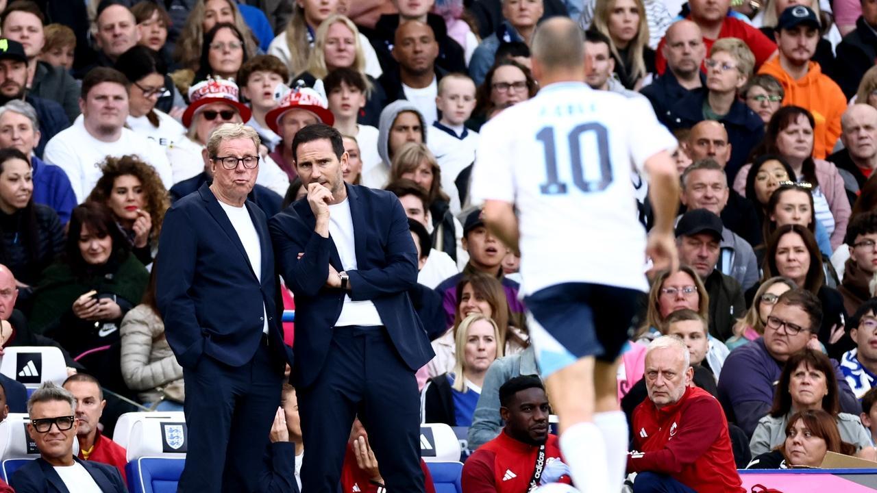 阿莫林固执坚守超前理念，换位弗莱彻偷师瓜迪奥拉，曼联利物浦改革任重道远！