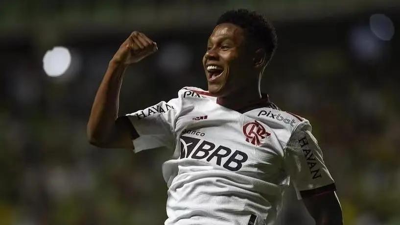 阿森纳加速追逐罗马新星，本·怀特离队倒计时