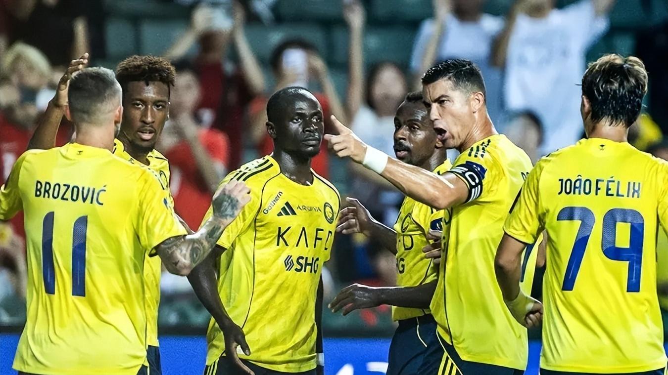 极限3选1，C罗不愁下家，西甲、巴甲、美职联都能去？