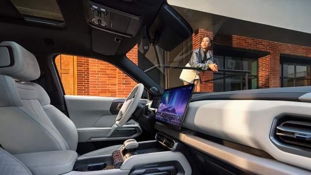 ​加油越来越贵，比亚迪闪充全方位超越燃油车，彻底告别油价焦虑