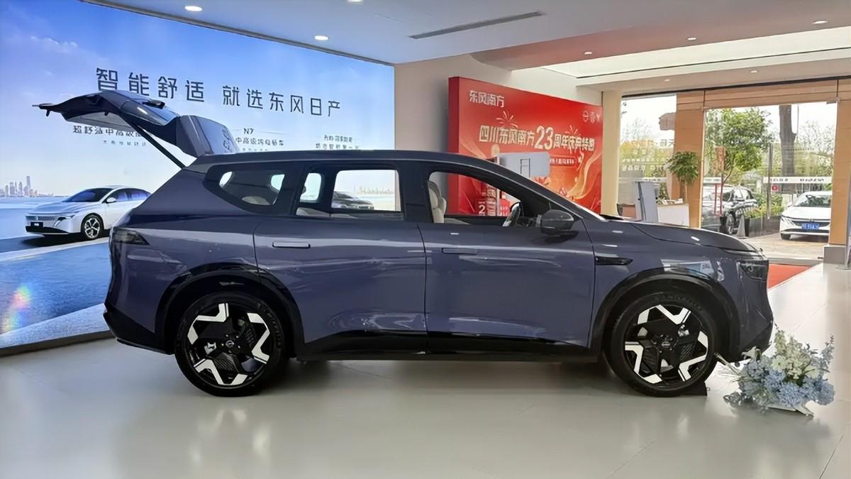 央企合资出手了！800V+AI防晕车，日产NX8这次要卖爆