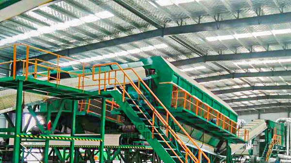 将生活垃圾彻底治理，还您一片蓝天、碧水和净土——垃圾分拣设备，城市生态的“清道夫”