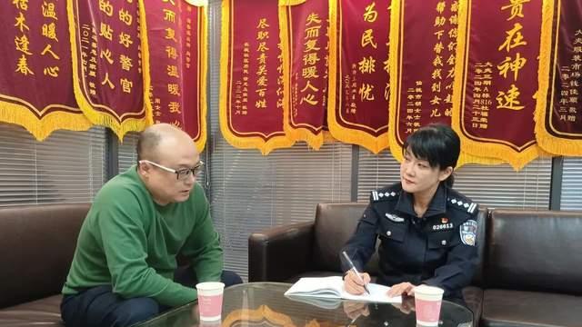 “你想重新做人，我就帮你；你走老路，我就抓你！”