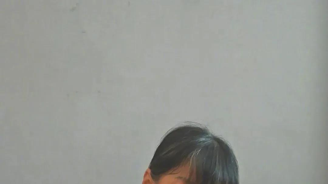 22岁男子伪装快递员入室杀害前女友"你只不过是长得漂亮，你凭啥？"