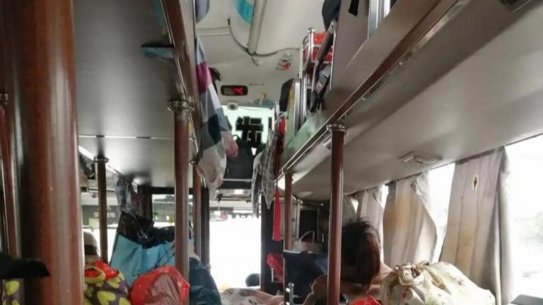 一代人的情感记忆，十几年前，坐长途大巴是种什么样的体验？