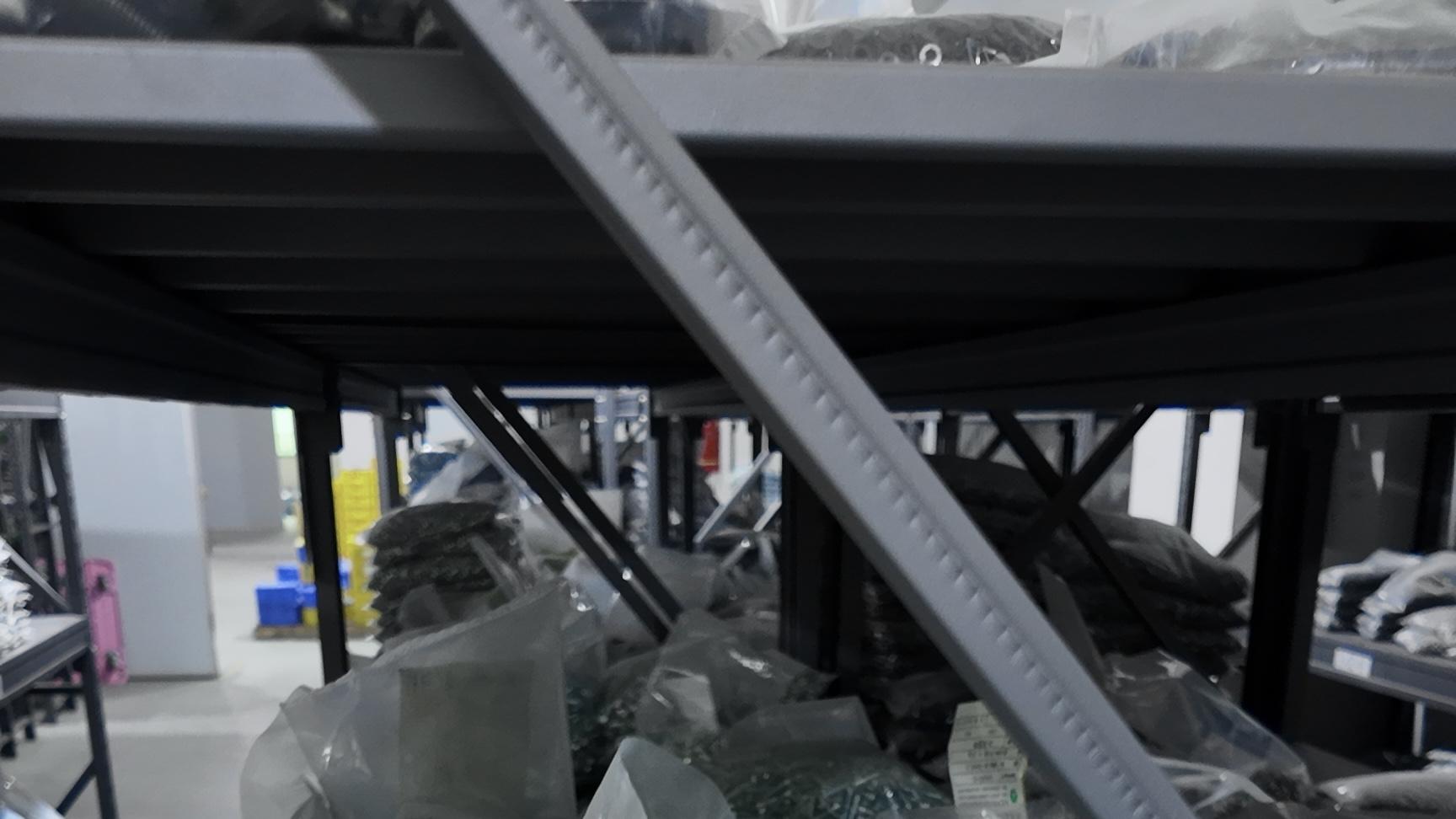 这家工厂的螺丝精度也太高了吧