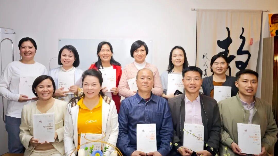 心智观点 | 从初中辍学到公司估值超10亿，张雪给所有父母上了一堂课