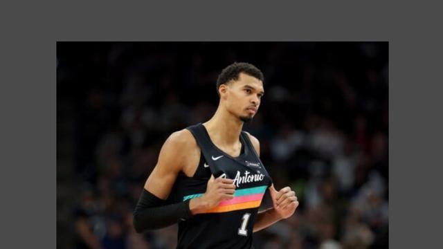 马刺球星文班亚马以NBA历史第二年轻年龄达成赛季累计500次盖帽