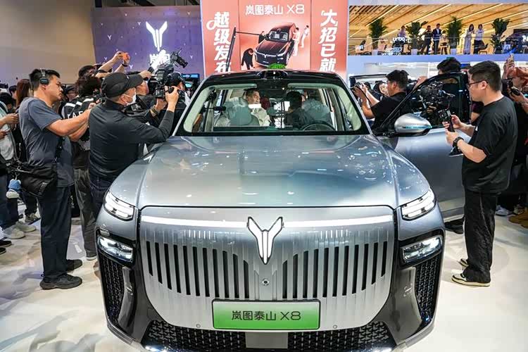 岚图夯实体系硬实力 央企新能源加速纯电与全球化双突破